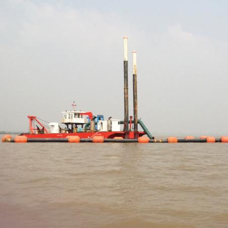 6000m3 26 pulgadas de tipo pesado motor diésel de potencia excavadora de aspiración de arena con cabeza de cortador