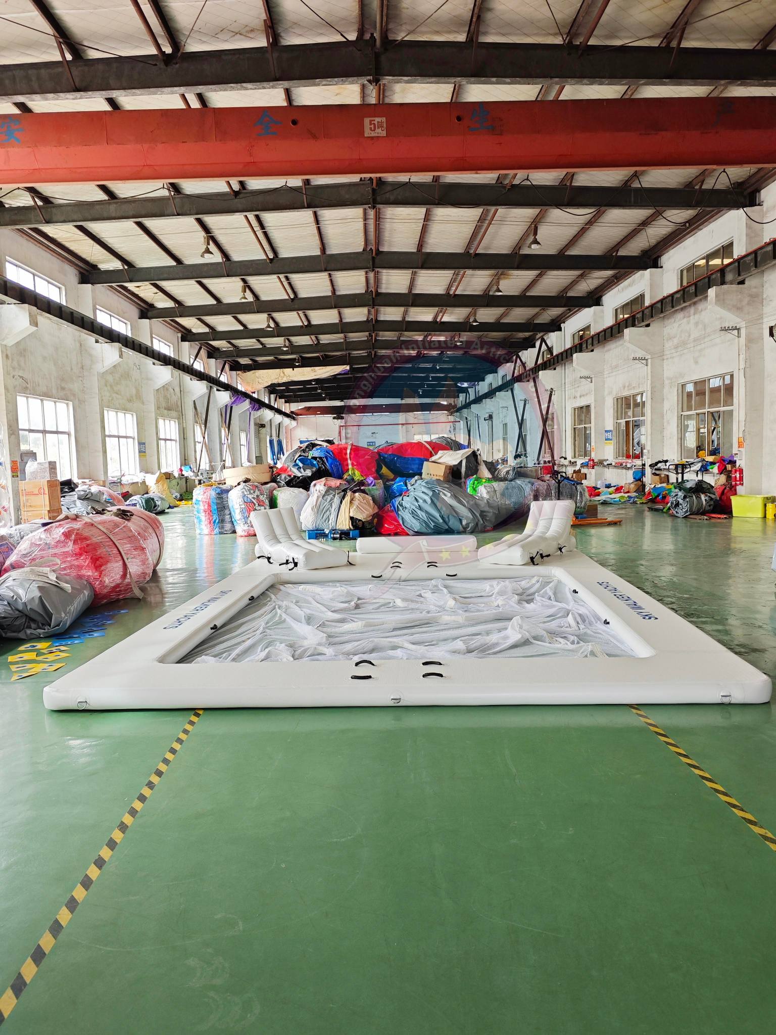China Factory Great Calue Durable Inflatable Net Swimming Pool With Seat Custom PVC Sun Resistant Inflatable Family Pool