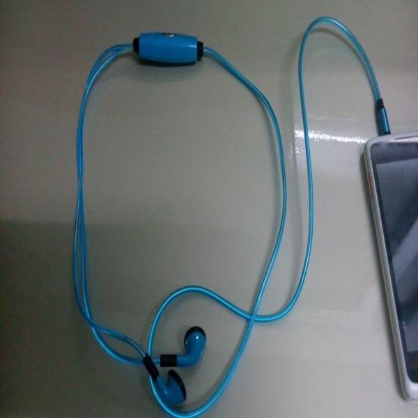 new arrival super cool el earphone/ light up earphone/ glow earphone