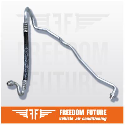 9678308780 Tubos de ar condicionado para automóveis Adequados para 12-19 1.6L Citroën C4 Peugeot 208