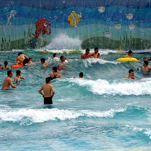 Safety Wave Pool Water Park Equipment With 1.8m Water Depth Various Wave