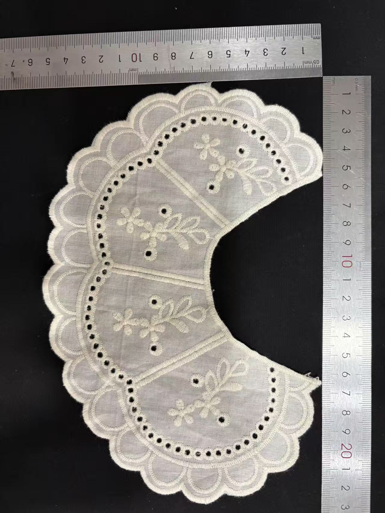 Cotton Embroidery Detachable Peter Pan Collar Vintage Floral Eyelet Lace Fake Collar For Women Dress Blouse Decor