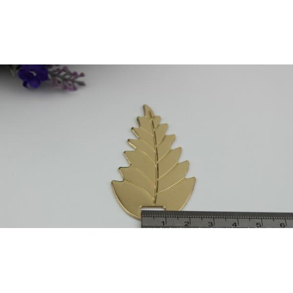 OEM zinc alloy light gold & gunmetal leaf pattern metal logo label tags for handbag/shoes accessories