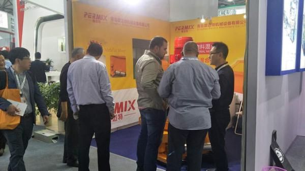 1500L Simple Concrete Mixer PMC1500 / Vertical Concrete Mixer Vacuum Stirring