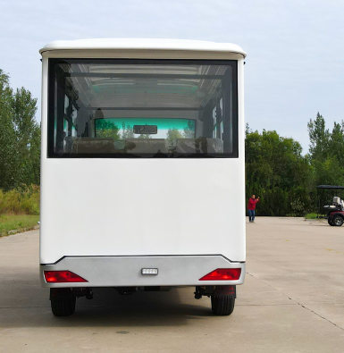 Manufacturers Wholesale 8-Seat Electric Sightseeing Car With Door New Energy Car With Battery