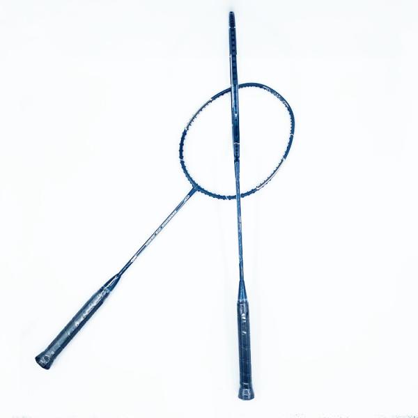 Eastic Durable Carbon Fiber Badminton Racket Bearing Tension 28lbs