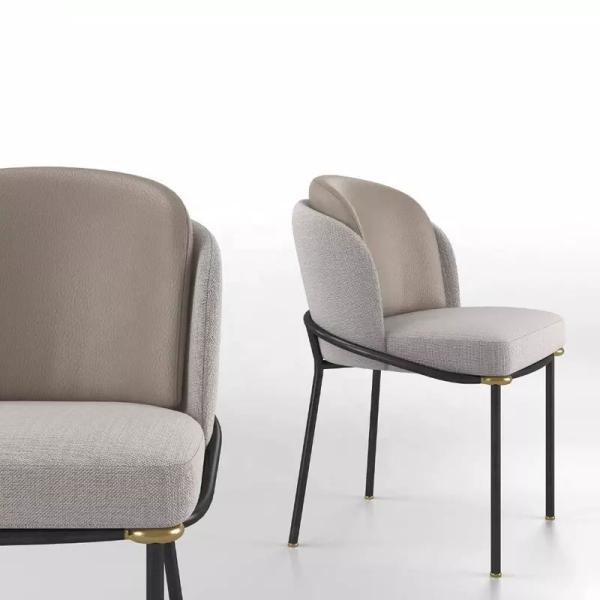 Large Cushion Upholstered Seat Dining Chairs Luxury Hotel Dining Chairs Dust Proof