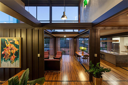 Дом контейнера для перевозок плоского пакета Prefab обеспечил собранный