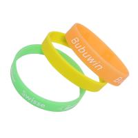 Des bracelets en silicone imprimés de style simple, écologiques et étanches