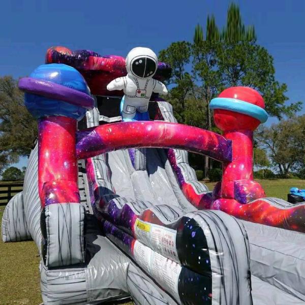 Explore the Planet Inflatable Toy Astronaut Inflatable Water Slides with Water Pool