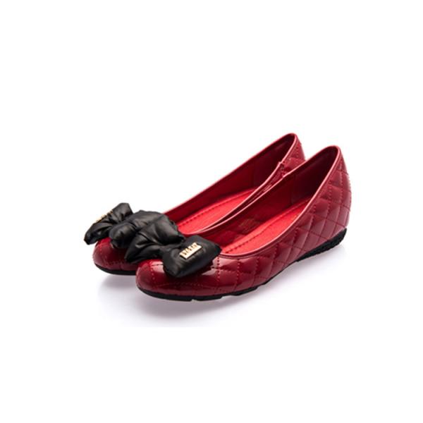 Trade Assurance Hot Sale Shiny Sequin Pu Synthetic Embroidered quilted shoe leather