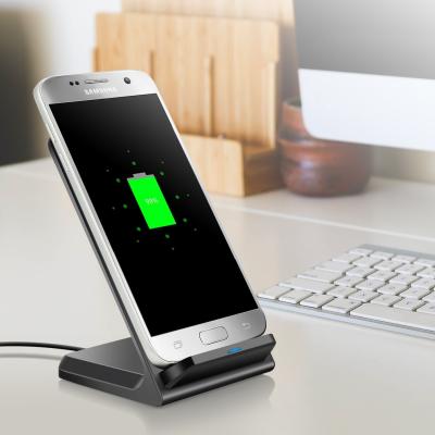 Fast Charging Qi wireless charger instant mobile phone charger Wireless fast charger support Iphone And Android phones