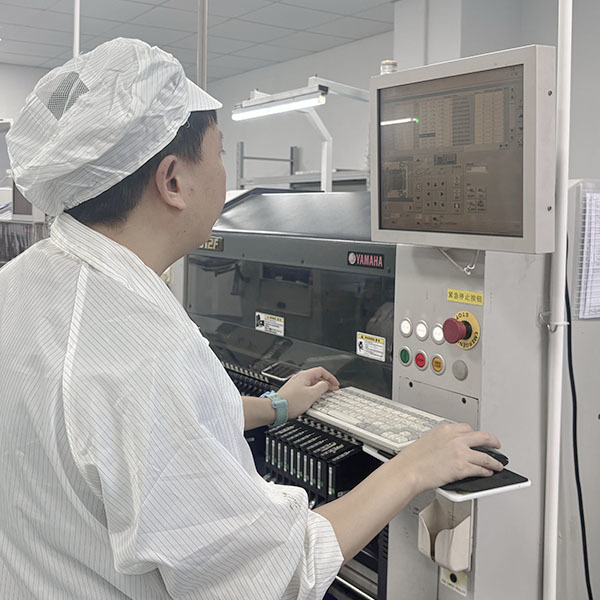 SMT Assembly Manufacturing Service