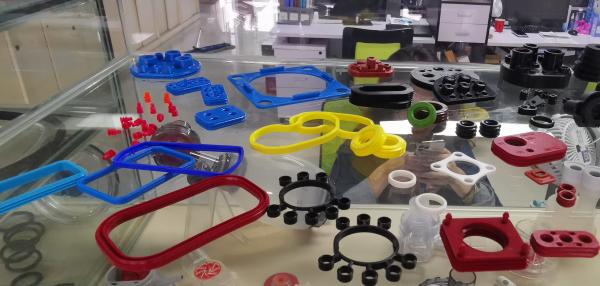 オーダーメイド シリコンゴムシール ガスケット洗濯機 低摩擦 OEM