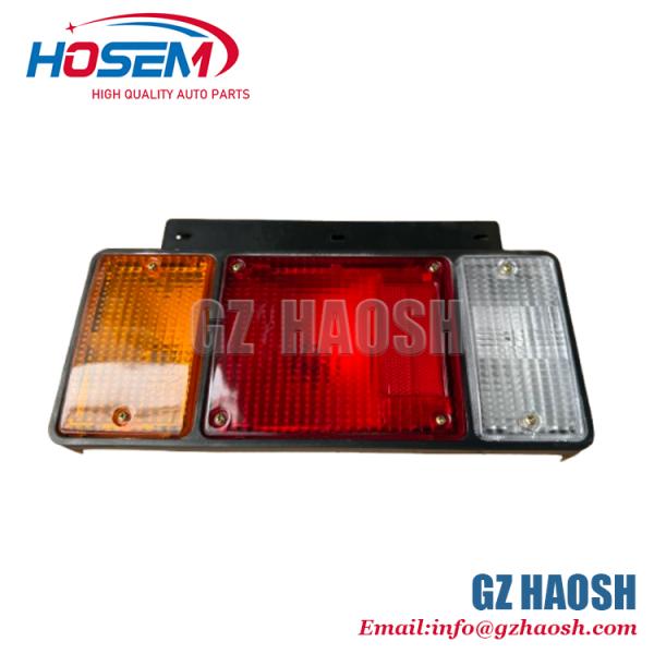 La luz de cola de la ISUZU es un conjunto de luces de cola de ISUZU
