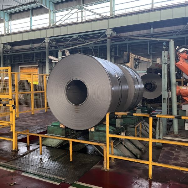 Industrial 304 Hot Rolled Steel Sheet In Coil Good Corrosion Resistance