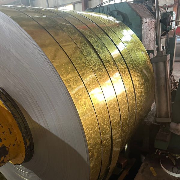 PPGI PPGL Steel Coils 750-1250 Mm 0.4mm 0.5mm With Cutting Service
