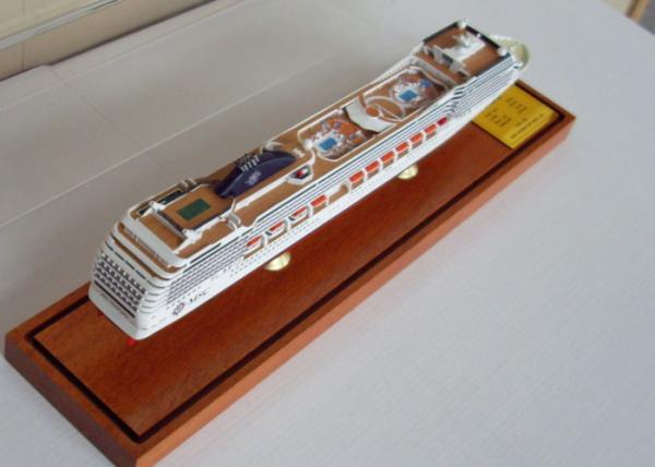 MSC Musica Cruise Ship Mediterranean Cruises Ship Models With Alloy Diecast Anchor Material