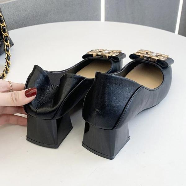 Customized Ladies Chunky Pump Heels With Rubber Outsole Leather Lining