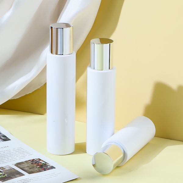 White PET Toner Bottle with Electroplated Silver Cap – High Impact Resistance Skincare Packaging Bottle