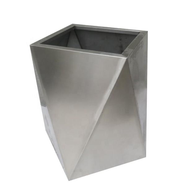 Anticorrosion EN840 Certificate Square Street Flower Pots
