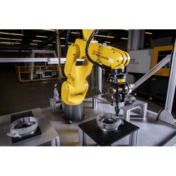 FANUC 6 Axis Clean Room Industrial Robot Applicable To Pharmaceutical Automation And Handling Of Electronic Components