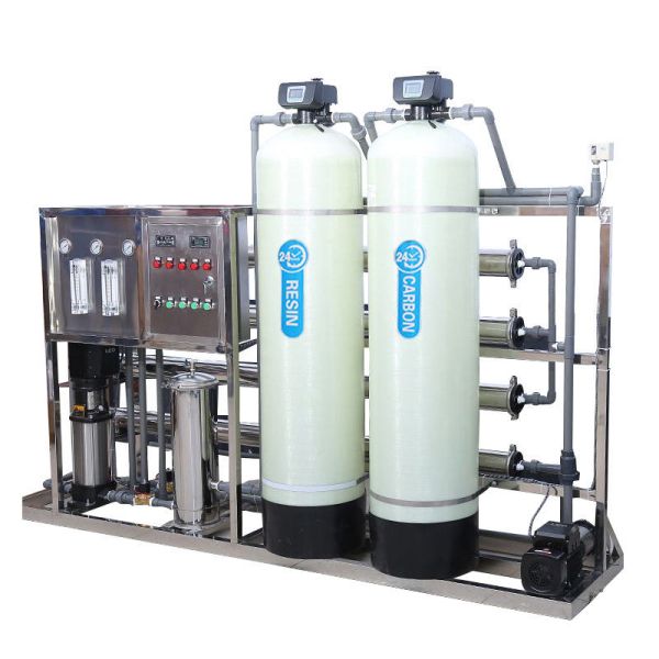 ‌Solar-Powered Reverse Osmosis Smart Water Purification System