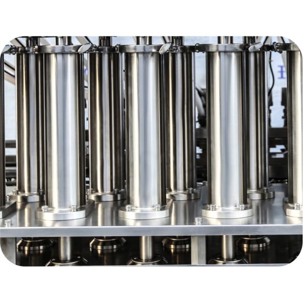Машина 6000 BPH 50ML-1000ML поршеня пестицида 16 заполняя голов жидкостная заполняя