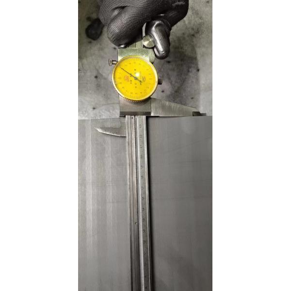 Forming Way Isostatic Pressing Molded Graphite Plate for High Purity Carbon Graphite