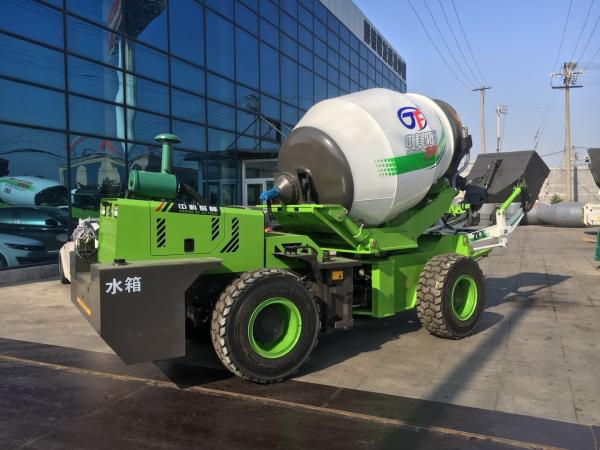 4.5M³ Mobile Concrete  Truck  Self Loading Electric Concrete Mixer Machine