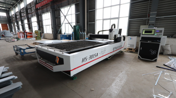 90 kW Tire Crushing And Recycling Production Line Full Automatic Tire Recycling Machine