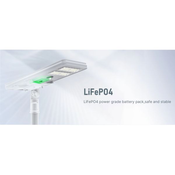 50000h Lifespan Solar LED Street Light with 12 Hours Lighting Per Night and Operating Temp -20°~60°