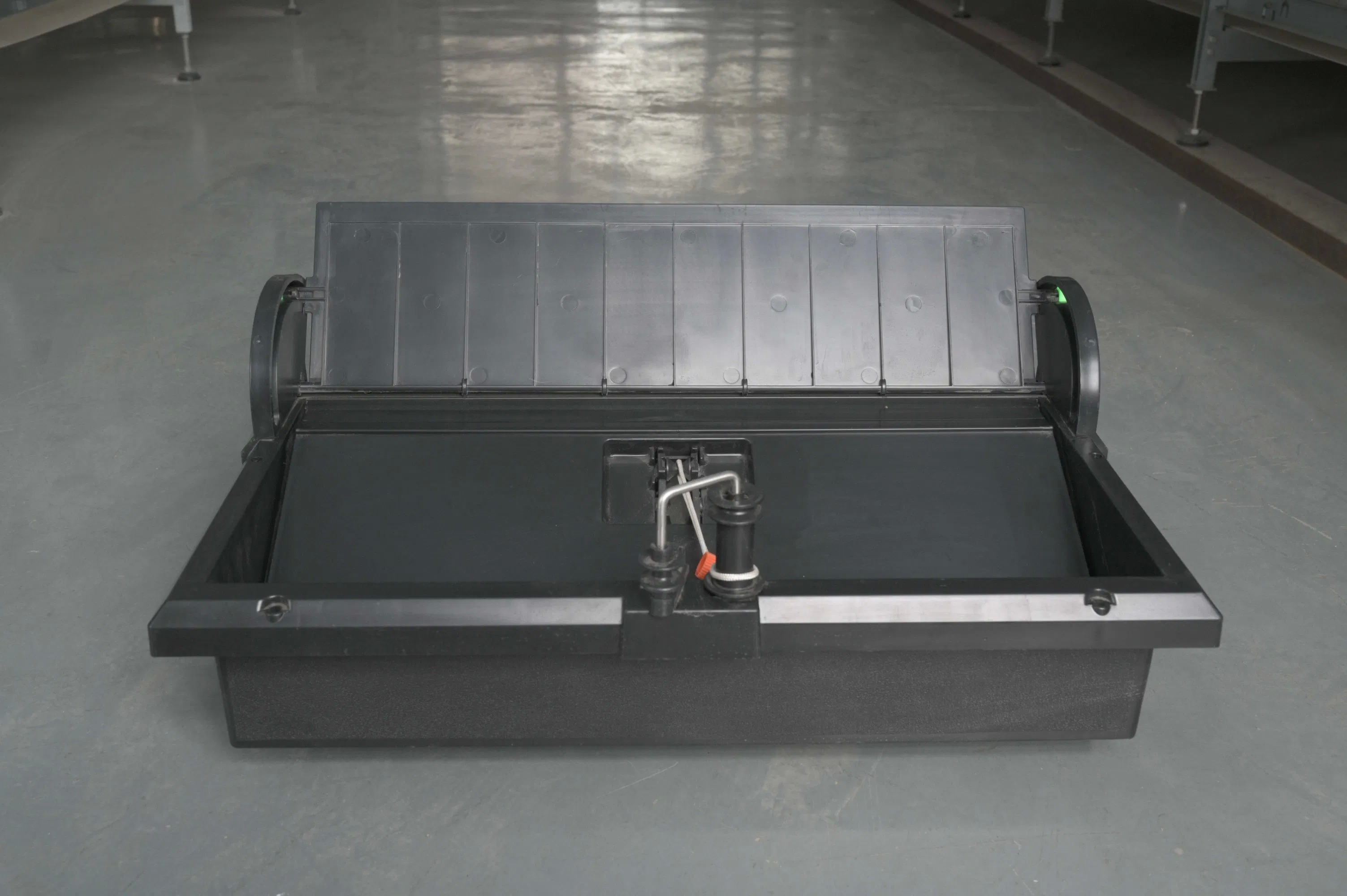 Precise Control PP Air Inlet System For Enhanced Poultry Farm Ventilation Solutions