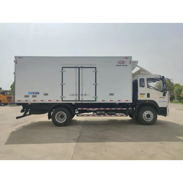 Sinotruk 20t Refrigerated Truck for Fresh Seafood Delivery