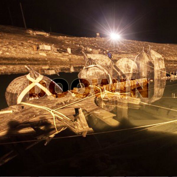 Cylindrical Inflatable Marine Airbags Multi layer Marine Rubber Air Bags