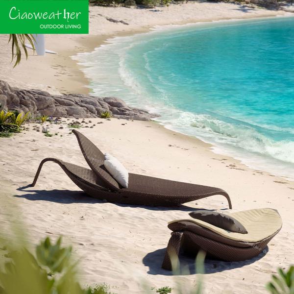 Coupe pas de la piscine extérieure Leaf Design imperméable à l'eau épais cadre en aluminium PE rotin Handwoven chaise de lit solaire lit fauteuils roulants