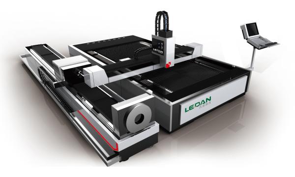 Large Fiber Laser Tube Cutting Machine CNC Laser Cutter And Engraver High Power