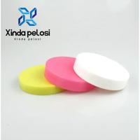 Capas de parafuso de garrafas de plástico Logotipo personalizado Capas lisas com revestimentos de vedação de folha de alumínio PET