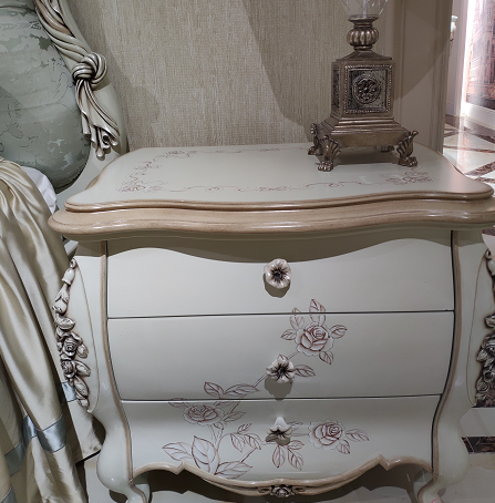 Unique Classic French Furniture / 0.26 Volumn Bedroom Side Tables