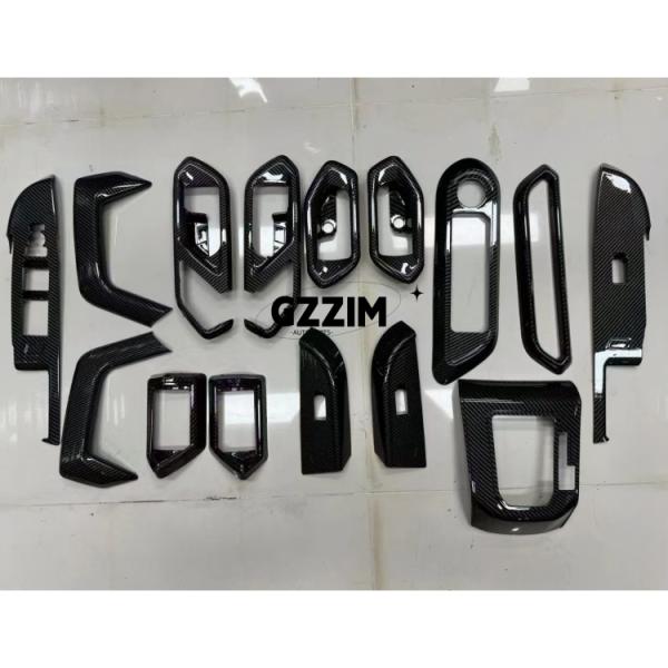 Vente à chaud Grille de pare-chocs avant Pour Toyota Rush Grille de voiture haute performance