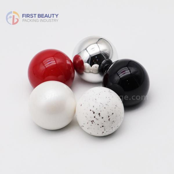 A bola plástica durável do tampão do pulverizador da garrafa de perfume dá forma a 100pcs personalizado