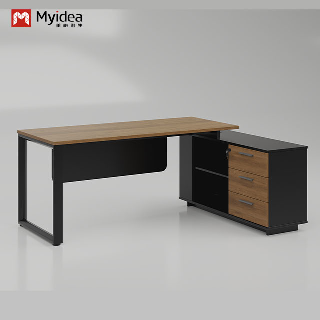 Executive Desk with Thickened Steel Legs and Eco-Friendly Board Top – A Sturdy and Sustainable Statement Piece for Leadership Offices.