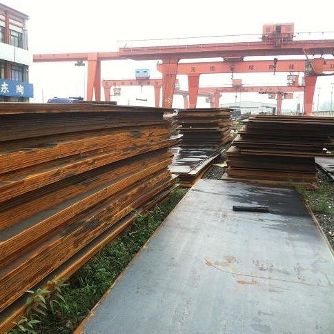 Placas de aço carbono laminadas a quente para construção
