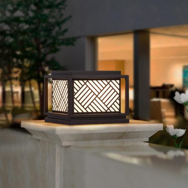 Solar Outdoor Pillar Lights Vintage Street Lights for Garden Lawn LED Light Source