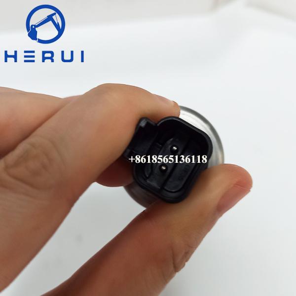 24V Solenoid Valve 1017969 SY215 SY335 SY365 Hydraulic Pump Solenoid Valve For Sany Excavator