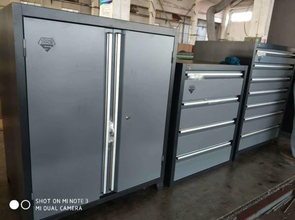 Armário de armazenamento 72 banco de trabalho de garagem pesado com armários de ferramentas e embalagens de madeira