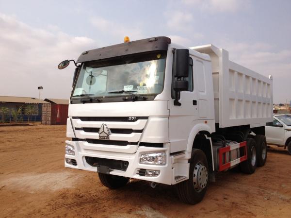 Tubeless Tire Design Sinotruk HOWO Truck 6*4 Trailers Head Truck for ECE Certification