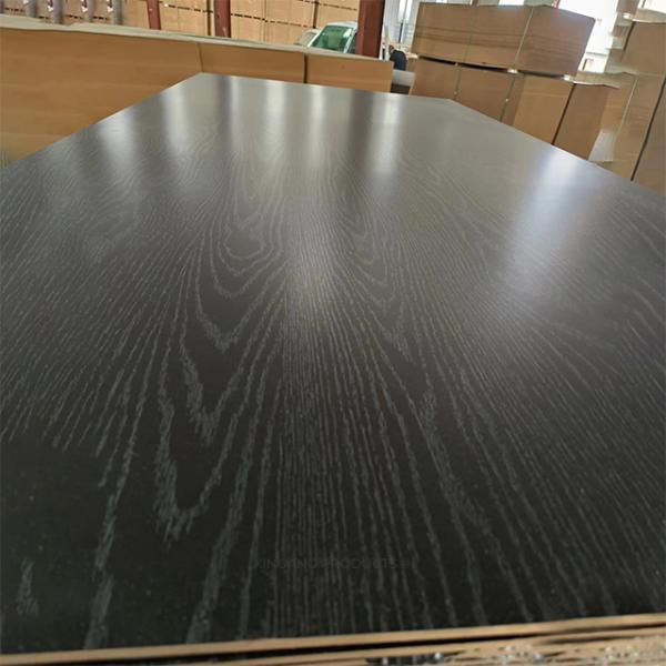Deep Black Wood Grain Melamine MDF Board High Definition Texture Color Stable