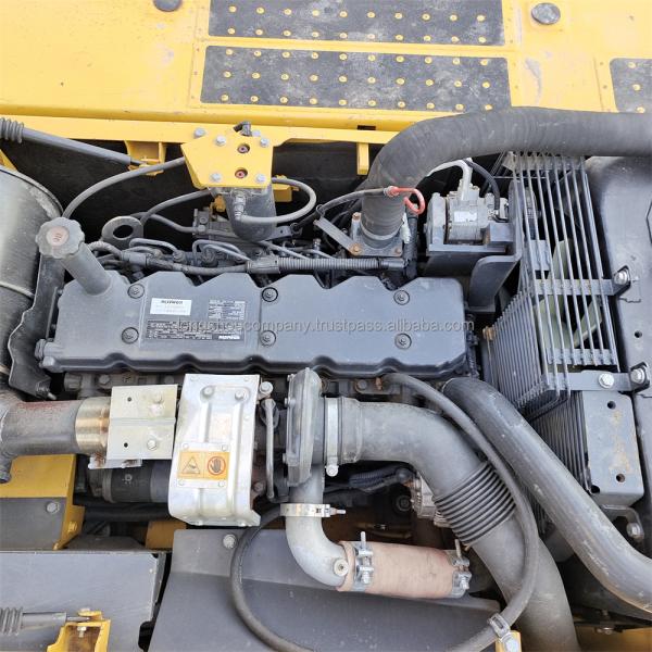 Japan Used Excavator PC240LC Second Hand Komatsu PC240LC-8 Crawler Excavator 2023 Model