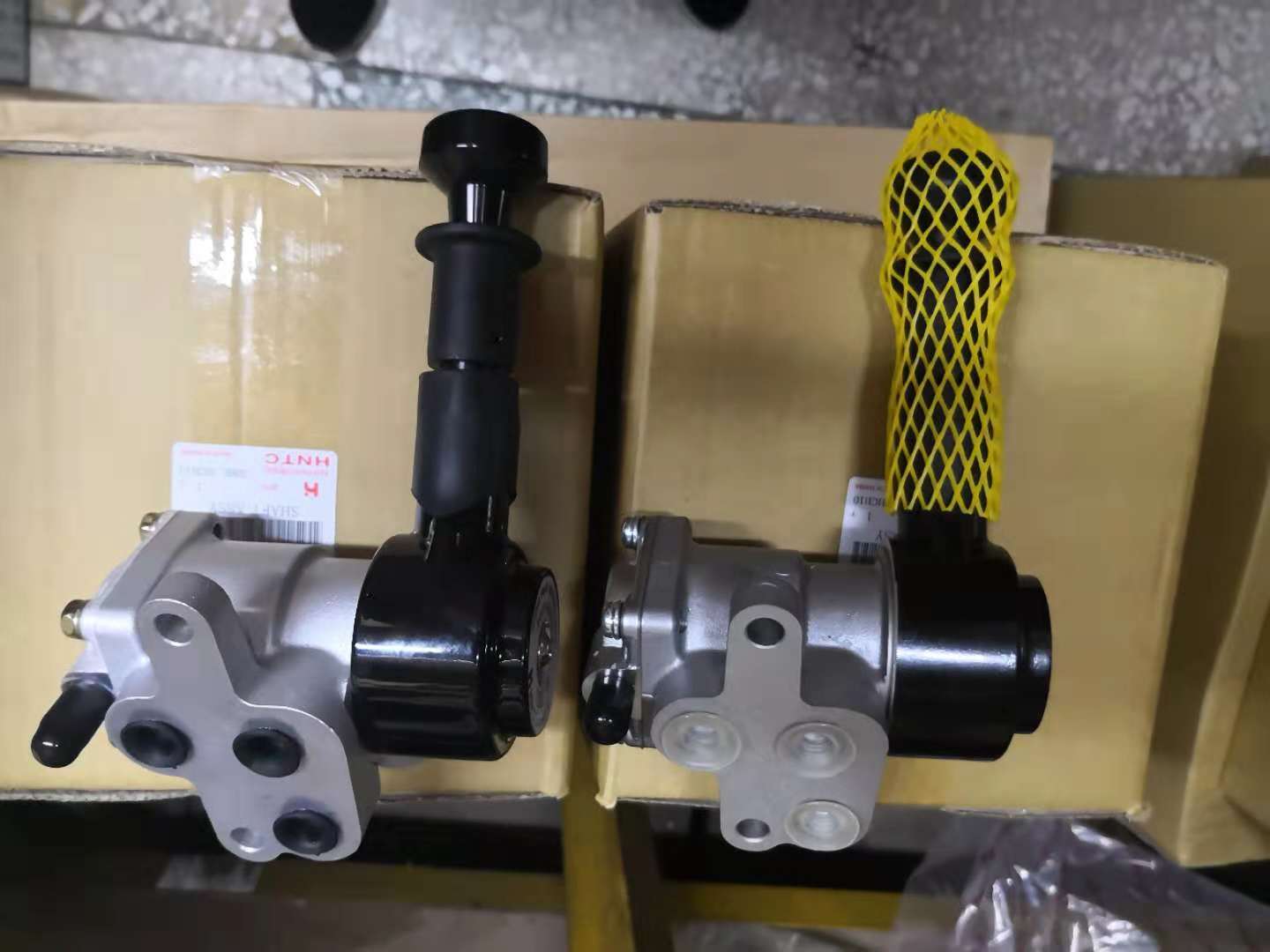 S44Y0-E0060 S4793-01890 Handbrake valve FOR HINO700